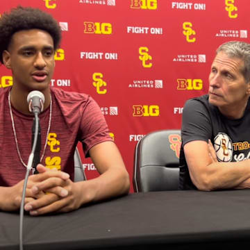 USC freshman Alijah Arenas and head coach Eric Musselman. 