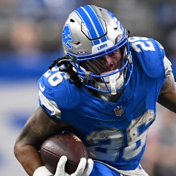 Lions RB Jahmyr Gibbs is one of the most valuable players in fantasy football dynasty startup drafts. 