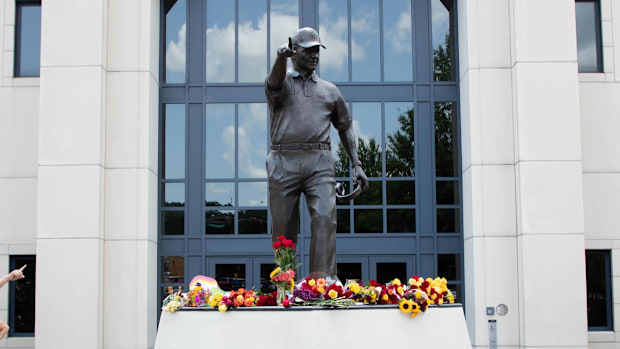 Bobby Bowden statue.
