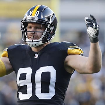 Nov 12, 2023; Pittsburgh, Pennsylvania, USA;  Pittsburgh Steelers linebacker T.J. Watt (90) reacts to the crowd against the Green Bay Packers during the fourth quarter at Acrisure Stadium. Pittsburgh won 23-19. Mandatory Credit: Charles LeClaire-Imagn Images