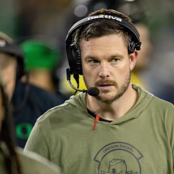 Oregon head coach Dan Lanning breaks from a huddle as the No. 6 Oregon Ducks host the USC Trojans Saturday, Nov. 11, 2023, at Autzen Stadium in Eugene, Ore.