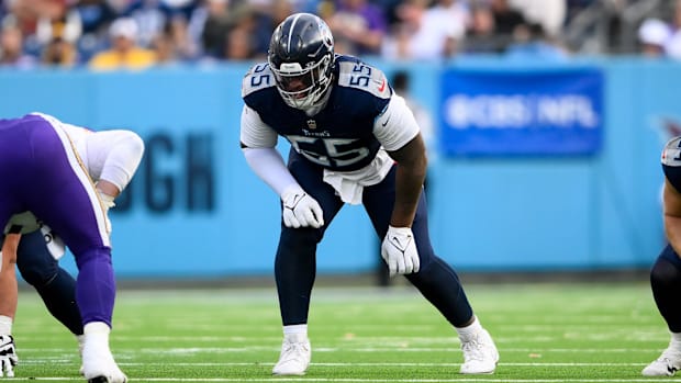 Tennessee Titans offensive tackle JC Latham (55) in his stance against the Minnesota Vikings during the second half