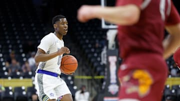Vashon's Jimmy McKinney III (0) during the Missouri Class 4 state championship game against Benton, Saturday, March 22, 2025, at Mizzou Arena in Columbia, Mo. Vashon defeated Benton, 81-45.