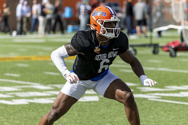 American team linebacker Shemar James of Florida works in drills during Senior Bowl practice for the National team.