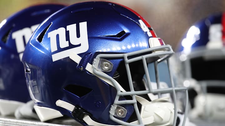 Oct 28, 2024; Pittsburgh, Pennsylvania, USA; New York Giants helmets on the sidelines against the Pittsburgh Steelers during the third quarter at Acrisure Stadium. Oct 28, 2024; Pittsburgh, Pennsylvania, USA; New York Giants helmets on the sidelines against the Pittsburgh Steelers during the third quarter at Acrisure Stadium.
