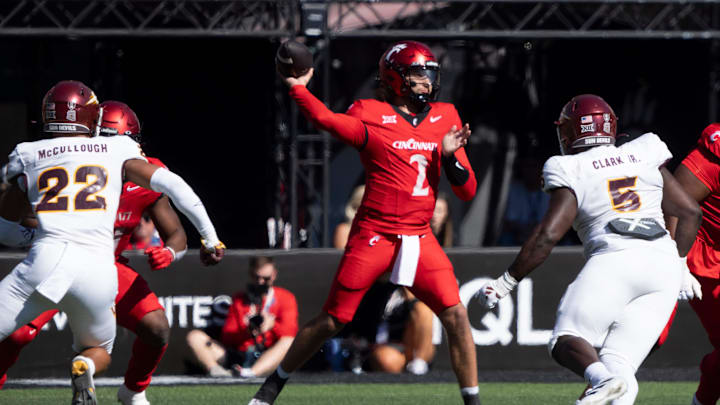 Cincinnati Bearcats quarterback Brendan Sorsby (2) throws a pass in the Third quarter of the College Football game against the Arizona State Sun Devils at Nippert Stadium in Cincinnati on Saturday, Oct. 19, 2024. Cincinnati Bearcats quarterback Brendan Sorsby (2) throws a pass in the Third quarter of the College Football game against the Arizona State Sun Devils at Nippert Stadium in Cincinnati on Saturday, Oct. 19, 2024.