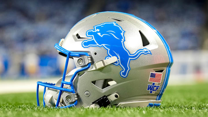Green Bay Packers v Detroit Lions