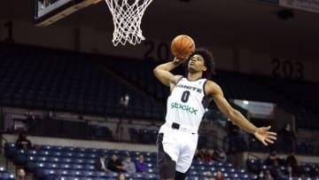 G League Ignite guard Scoot Henderson dunks (Darren Yamashita-USA TODAY Sports)